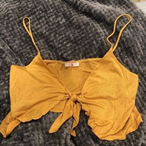 YELLOW TIED UP CROP TOP!